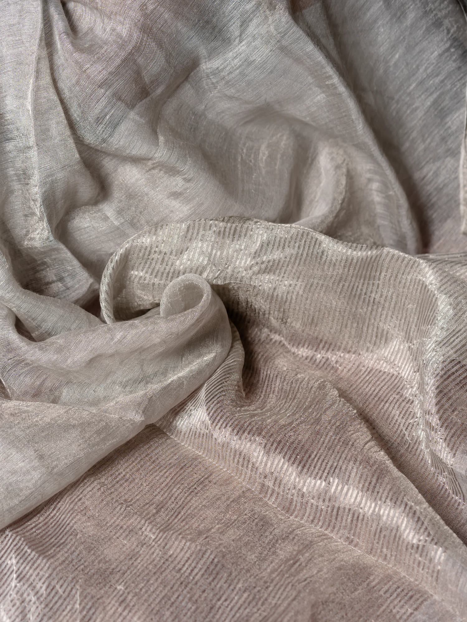 Junk Lea Silver Tissue Linen Saree thumbnail 2